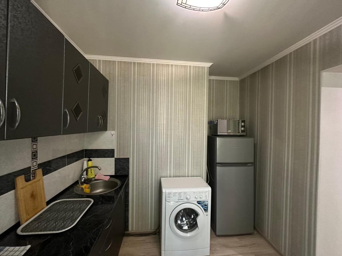 One-Room Apartment Opposite Almaty Airport Turksib Exterior photo