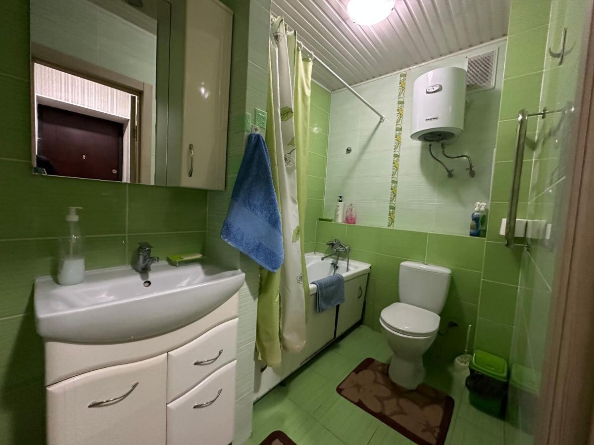One-Room Apartment Opposite Almaty Airport Turksib Exterior photo